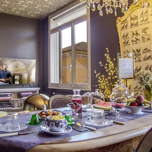  Bed and breakfast La Maison Du Theatre