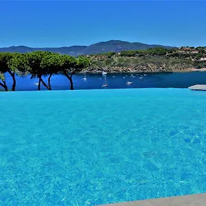 https://residence-cala-silente.it-tuscanyhotel.com